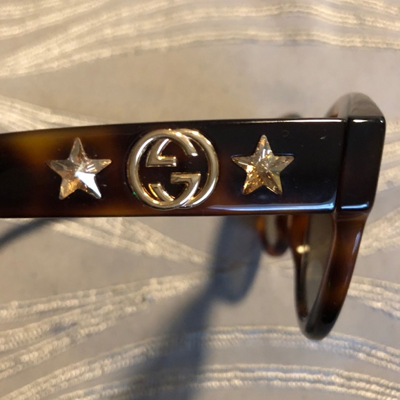 Gucci Brown Tortoise Sunglasses with Stars on Arms - Picture 2 of 9